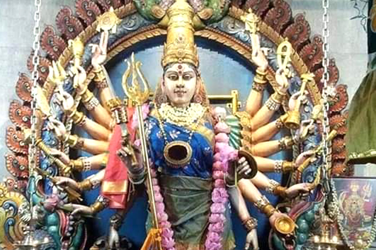 ஸ்ரீ துர்க்கை 108 போற்றிகள்!